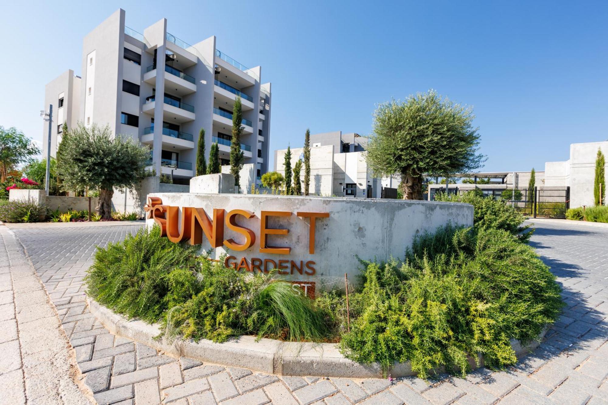 Sunset Gardens - Holiday Apartments - By Tlv Living Limisso Esterno foto